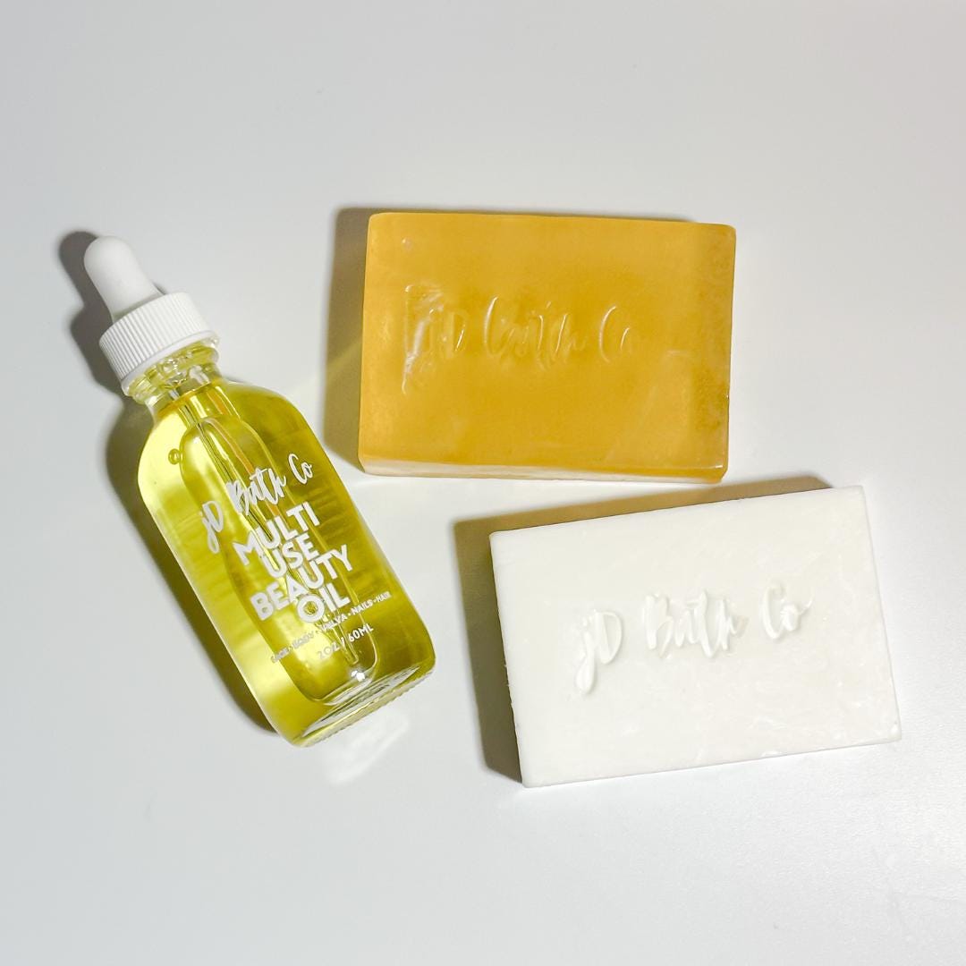 Organic Spa Gift Set: Bath Bombs, Soap & Body Oil