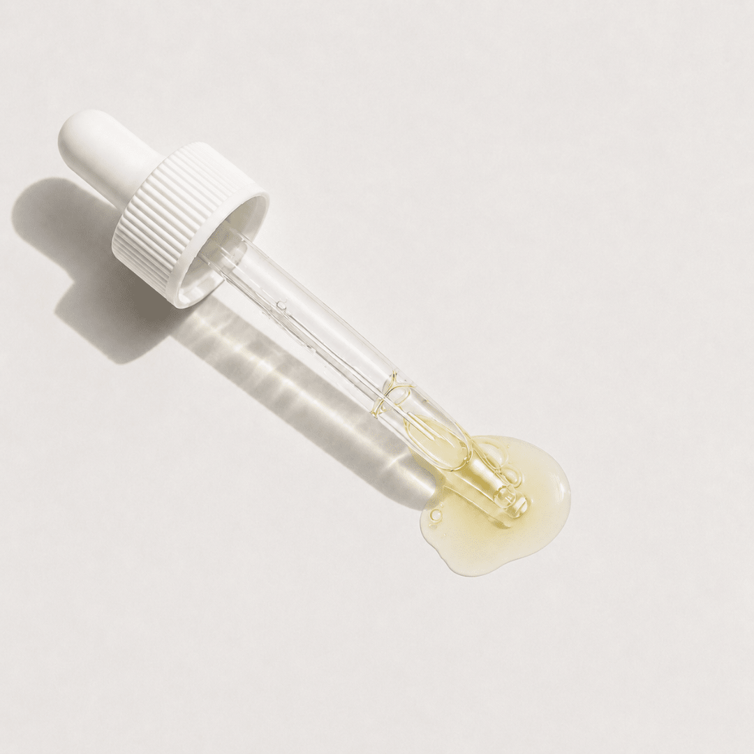 Sandalwood Oil | Lightweight Hydration & Natural Glow - jD Bath Co-